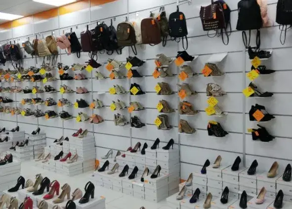 Kanallı Pano Raf Sistemleri