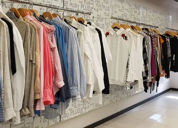 Tekstil Showroom Rafları, uygulama fotoğrafı 9